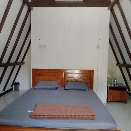 Mekar Lestari Otel Tepus Dış mekan fotoğraf